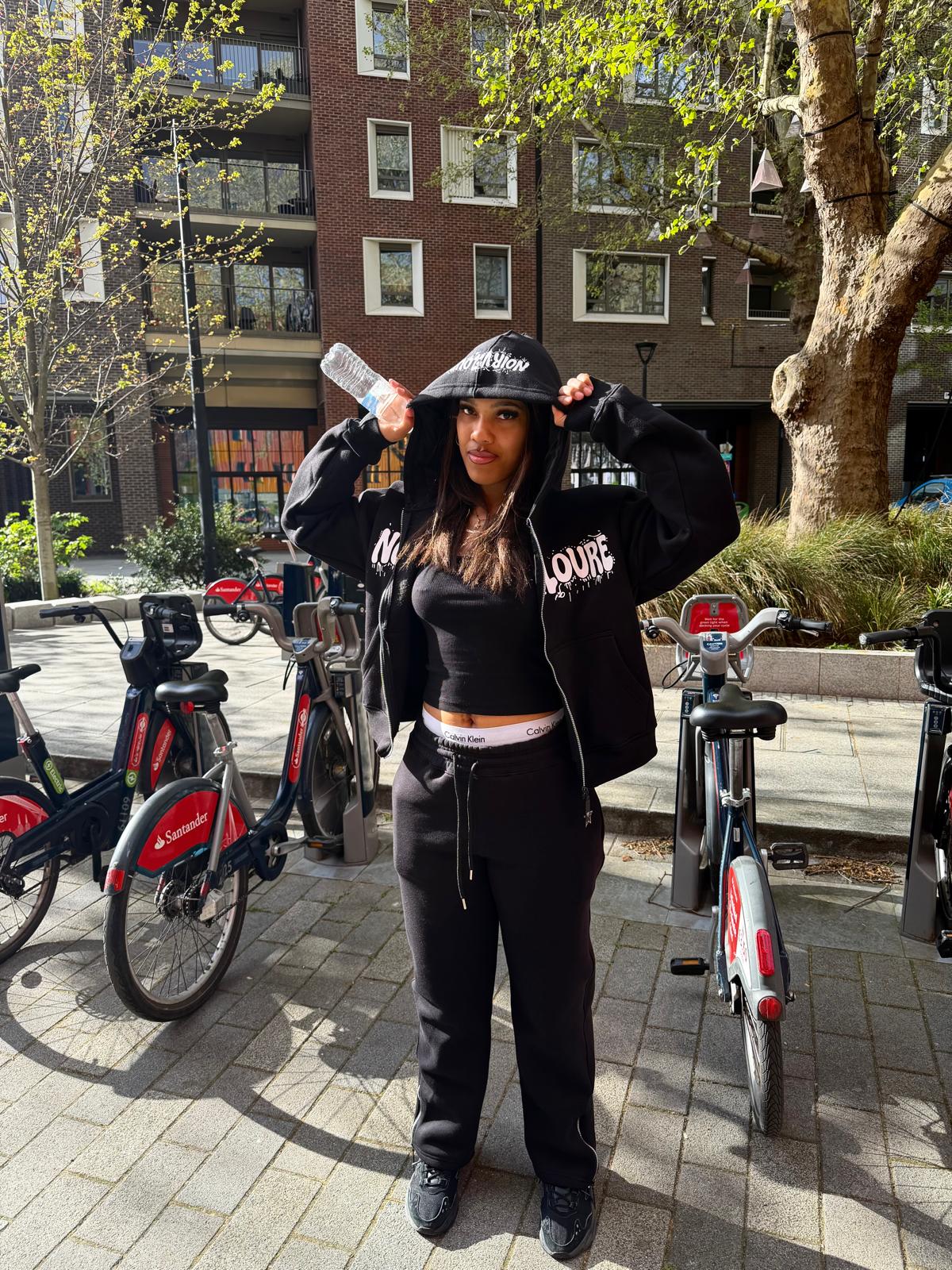 Noir Velouré Star Set Tracksuit - Black